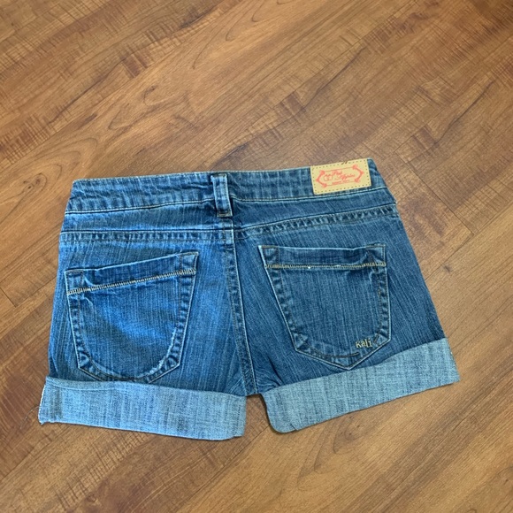 Pink apples - Picture 3 of 3